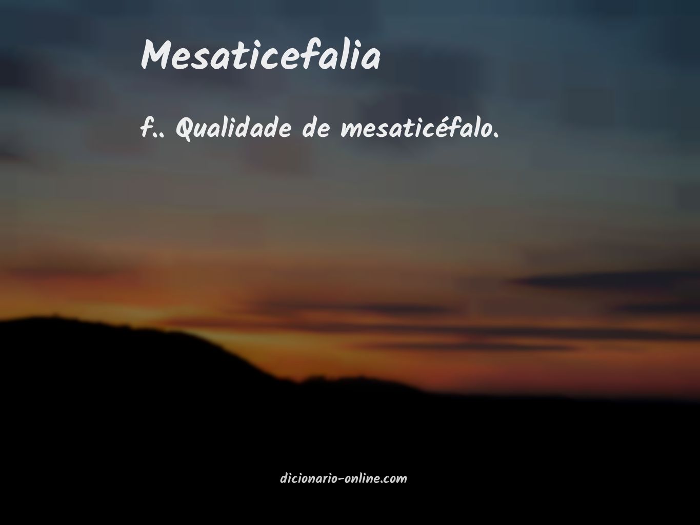 Significado de mesaticefalia